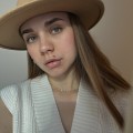 Альона