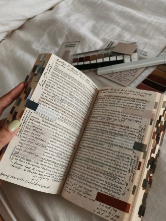 Витвори мистецтва від Artbooks.