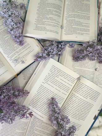 Книжкові бажанки😊
