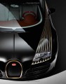 Фото Black Beauties: Iconic Cars 11